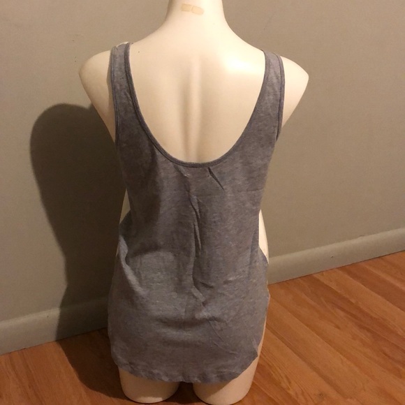 Nameless Tank Top - Picture 4 of 8